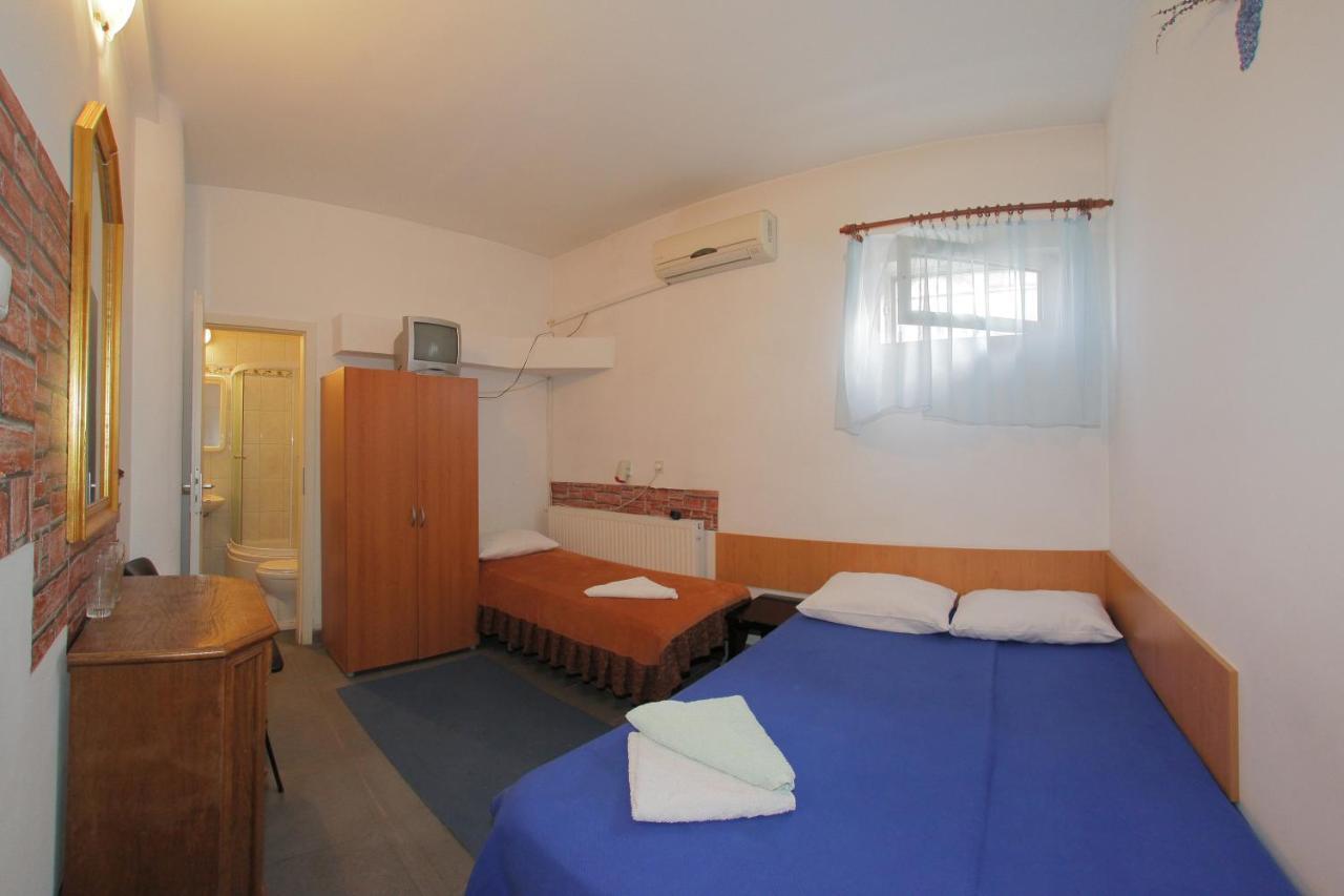 Pensiunea Bianco Nero Timisoara Exterior photo